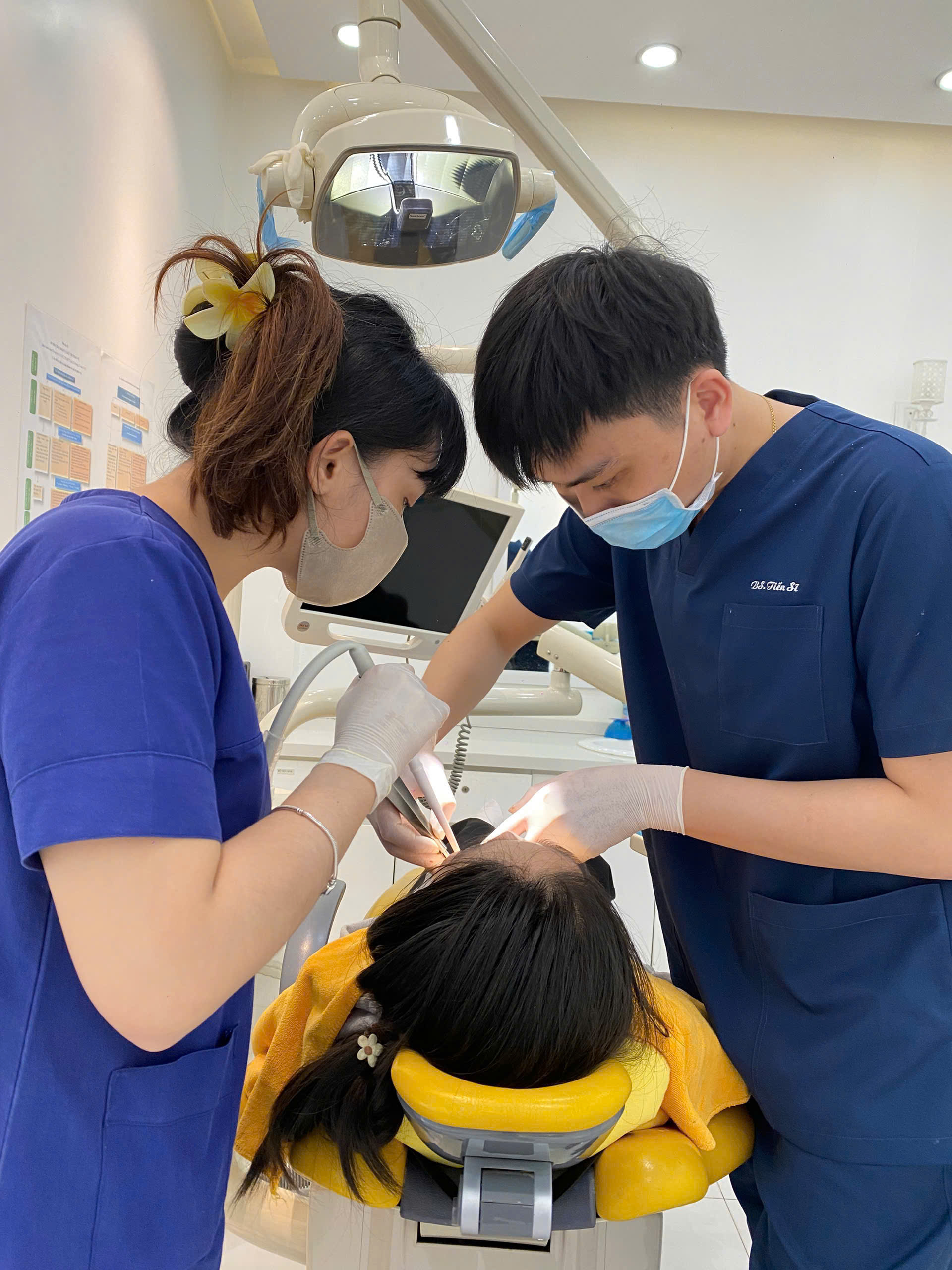 Bạn có phải nhổ răng khi niềng Invisalign không? Hãy để bác sĩ Guva giúp bạn trả lời