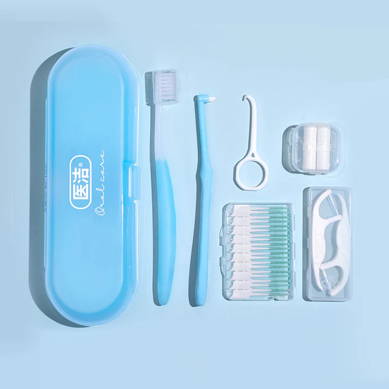 Niềng Răng Mắc Cài Kim Loại Tự Buộc/Tự Khoá - Giải Pháp Chỉnh Nha Hiện Đại 2025 11 Chăm sóc răng miệng hiệu quả khi niềng răng
